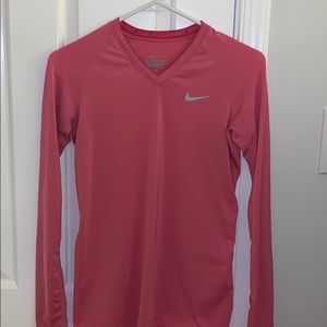 Nike Pro Combat - Fitted Long Sleeve Pink